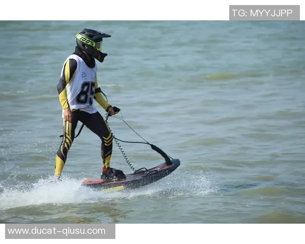 柳州市第十六届运动会动力冲浪板竞赛满意闭幕